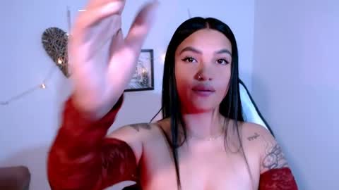 Snapshot of gaby_saikozz chatting on June 2026 01:17:01 AM My name is Gabriela.. nice to meet you thumbs up please its very important to me online show from June 2026 01:17:01 AM