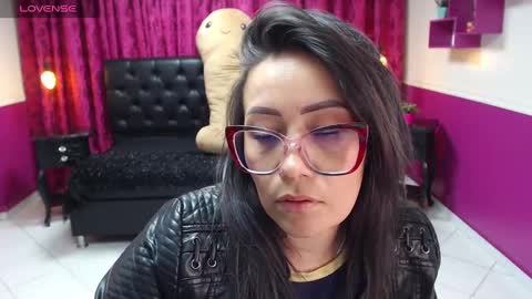 gabriela online show from February 2025 08:59:01 PM