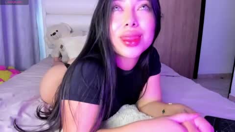 Snapshot of gabydesire chatting on April 2026 05:30:01 AM GABY DESIRE online show from April 2026 05:30:01 AM