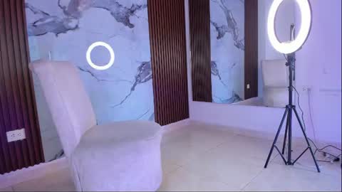 Gaby online show from July 2026 06:32:02 PM