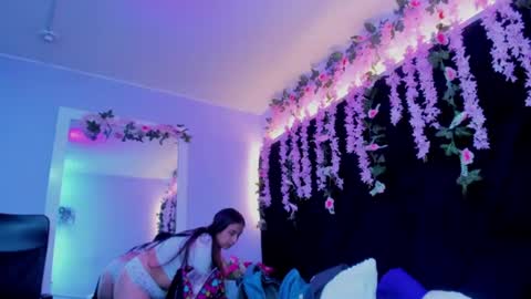 gabby cooper online show from June 2026 02:39:02 AM