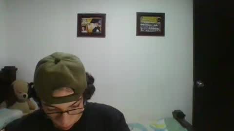 gadiel_sex online show from March 2025 09:00:02 PM