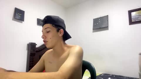 gadiel_sex online show from October 2025 11:49:01 PM