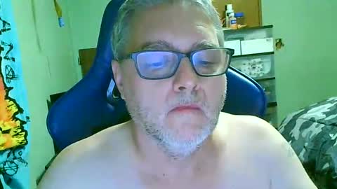 gadude45 online show from September 2025 12:43:02 AM