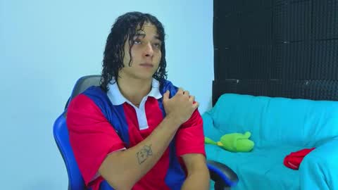 Gael online show from October 2025 02:42:01 AM