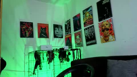 Gael Conner online show from November 2025 04:10:02 AM