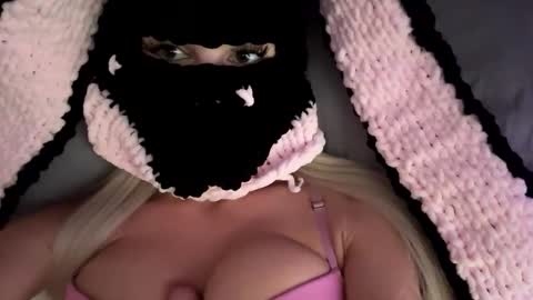 Snapshot of gaia_brv chatting on May 2026 02:23:01 PM Feetbaabe online show from May 2026 02:23:01 PM