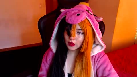 Kate 3 online show from May 2026 08:35:02 PM