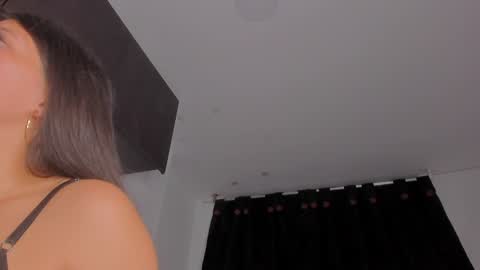 Snapshot of game_with_lesbians_ chatting on February 2025 01:16:02 AM game with lesbians online show from February 2025 01:16:02 AM