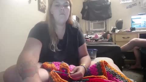 gamer202324 online show from September 2025 01:06:02 AM