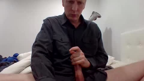 gamerboy200 online show from November 2025 03:07:01 AM