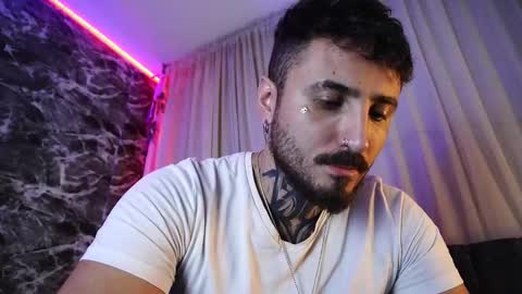 Chris  Dont forget to gift me thumb up Its very important to me and makes me happy AF  online show from January 2026 06:27:01 AM