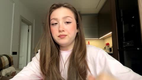 Mia  or just Mi online show from April 2026 12:16:02 PM