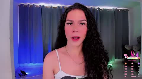 Vnecis Marn online show from April 2026 08:28:02 PM