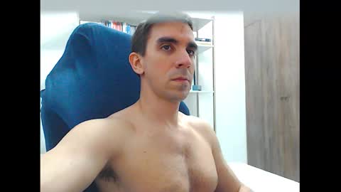 gatosarado23 online show from December 2025 04:17:02 AM