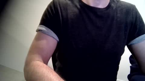 Snapshot of gay499918 chatting on May 2026 11:19:01 AM HotExecGay online show from May 2026 11:19:01 AM
