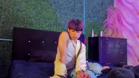 Snapshot of gaze_dream chatting on February 2026 01:54:02 PM HAN online show from February 2026 01:54:02 PM