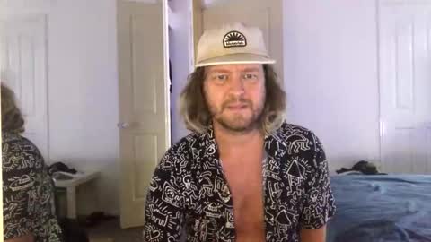 gcsurfer81 online show from February 2026 08:19:01 AM