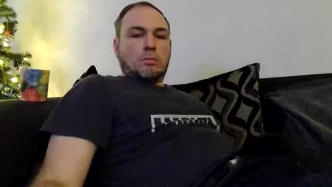 Snapshot of geddes4 chatting on December 2024 12:21:02 AM SIR online show from December 2024 12:21:02 AM