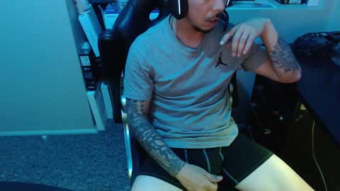 Snapshot of gefeeer chatting on September 2025 02:46:01 AM gefeeer online show from September 2025 02:46:01 AM