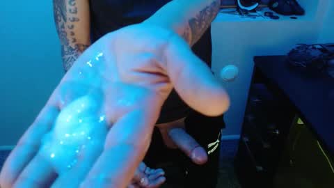 Snapshot of gefeeer chatting on October 2025 01:36:02 AM gefeeer online show from October 2025 01:36:02 AM