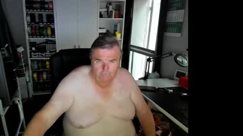 Snapshot of geiler_bock chatting on May 2026 04:06:01 AM Geiler Bock online show from May 2026 04:06:01 AM