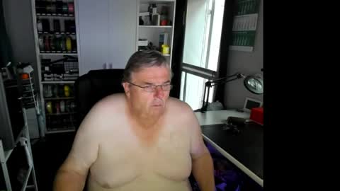 Snapshot of geiler_bock chatting on May 2026 04:18:01 AM Geiler Bock online show from May 2026 04:18:01 AM