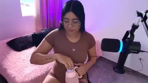 geminis11 online show from February 2026 07:53:02 PM