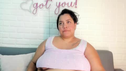 Snapshot of geminis_muentes chatting on December 2025 07:45:02 PM geminis muentes online show from December 2025 07:45:02 PM