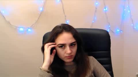 Gemma online show from January 2025 05:48:02 AM