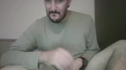 gencogary232 online show from November 2025 03:22:02 PM