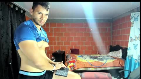 gendersonfit online show from May 2026 11:25:02 PM