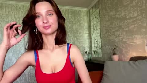 Riana online show from May 2026 05:26:01 AM