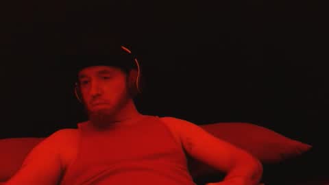 Snapshot of genitalwars chatting on January 2026 09:30:02 PM genitalwars online show from January 2026 09:30:02 PM