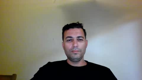Snapshot of genteldevil chatting on May 2026 09:31:02 PM genteldevil online show from May 2026 09:31:02 PM