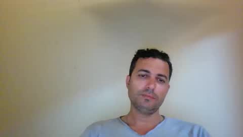 Snapshot of genteldevil chatting on May 2026 11:24:01 PM genteldevil online show from May 2026 11:24:01 PM
