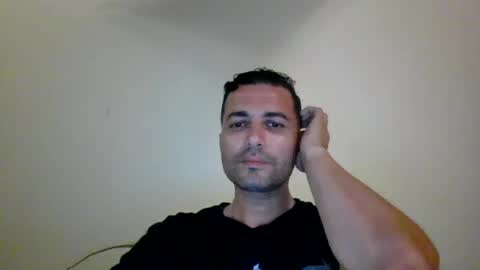 Snapshot of genteldevil chatting on June 2026 11:46:01 PM genteldevil online show from June 2026 11:46:01 PM