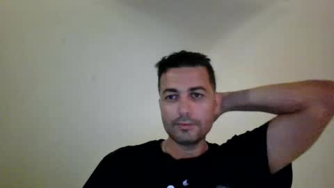 Snapshot of genteldevil chatting on June 2026 10:56:02 PM genteldevil online show from June 2026 10:56:02 PM