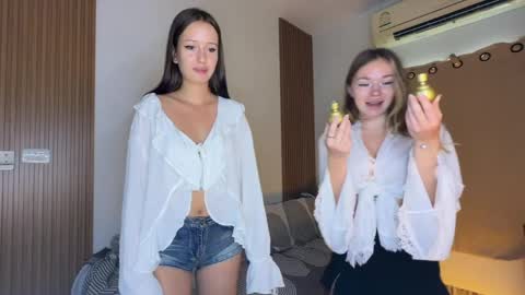 Snapshot of gentle_killers chatting on May 2026 05:03:02 AM Mary Blonde and Kira brunette online show from May 2026 05:03:02 AM