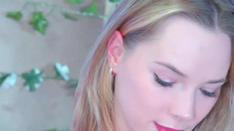 GentleRossi online show from April 2026 03:34:01 PM