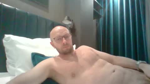 genuinecouple69 online show from March 2026 10:48:01 PM