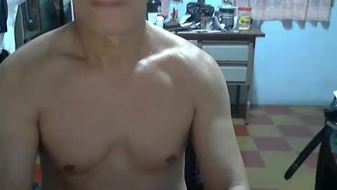 Genuino online show from November 2025 12:43:01 AM