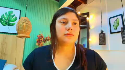 Snapshot of geo_jonnes25 chatting on June 2026 09:40:01 AM Geo J online show from June 2026 09:40:01 AM