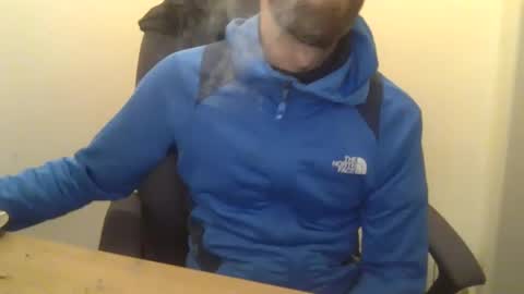 Snapshot of geon2xx chatting on December 2024 07:14:01 PM Geon online show from December 2024 07:14:01 PM