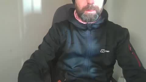 Snapshot of geon2xx chatting on February 2025 10:10:01 AM Geon online show from February 2025 10:10:01 AM