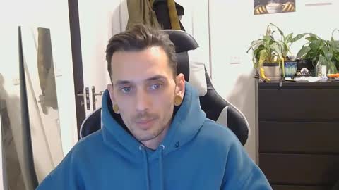 georgek0011 online show from January 2026 11:19:01 PM