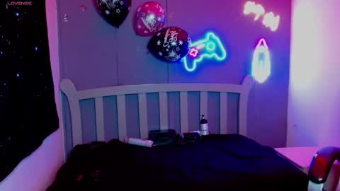 Snapshot of georgesmith_1 chatting on January 2025 06:38:01 AM GEORGE online show from January 2025 06:38:01 AM