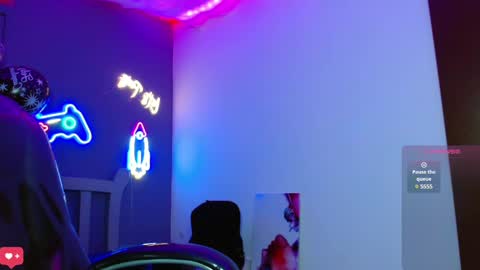 Snapshot of georgesmith_1 chatting on January 2025 05:44:02 AM GEORGE online show from January 2025 05:44:02 AM