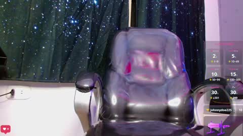 Snapshot of georgesmith_1 chatting on January 2025 09:39:01 AM GEORGE online show from January 2025 09:39:01 AM