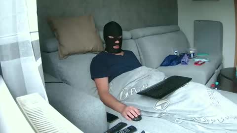 germanboy2601 online show from October 2025 07:39:01 AM